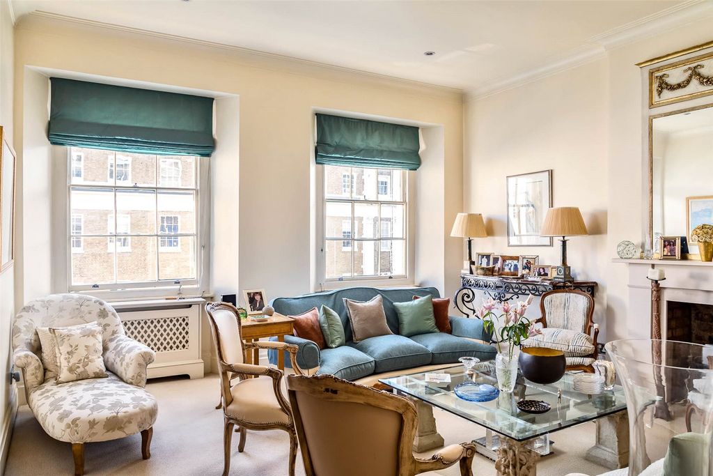 Property photo 1 of 8 Drawing Room