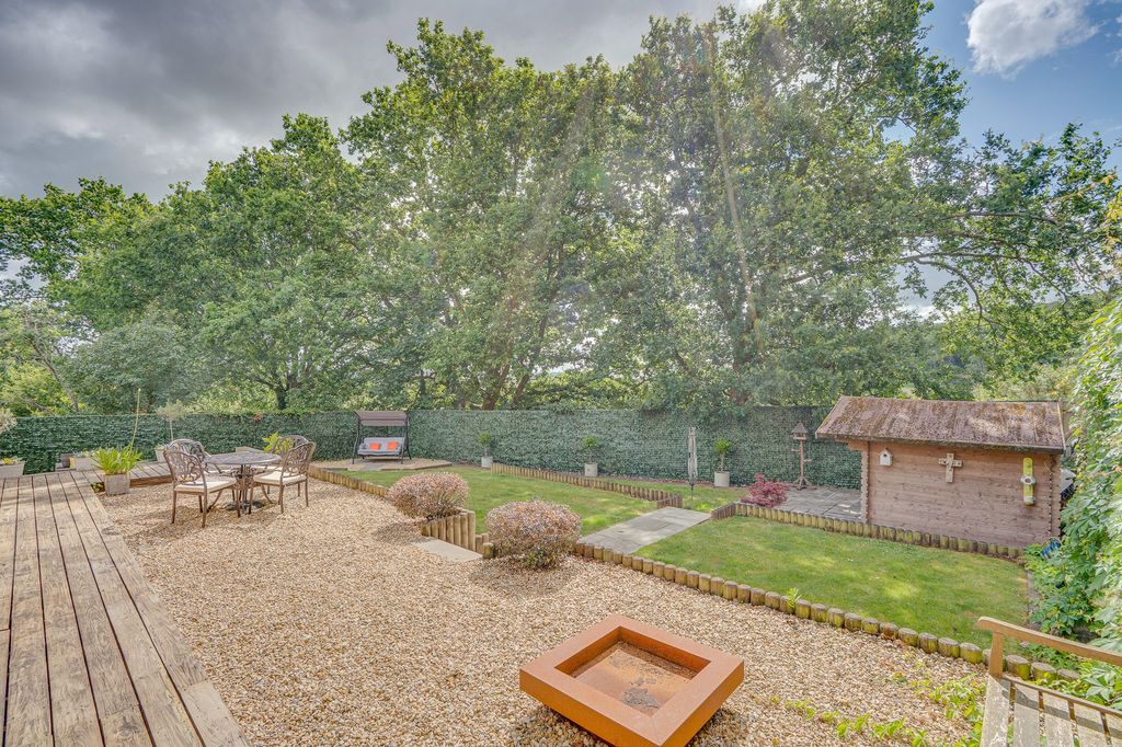 Additional image 17 of 5 bed detached house for saleTelegraph Heights, West End SO30