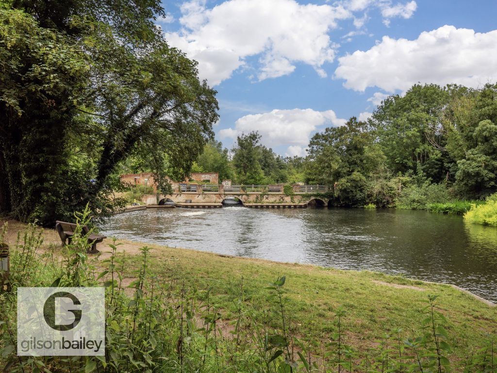 Property photo 2 of 20 32-Millwood-77
