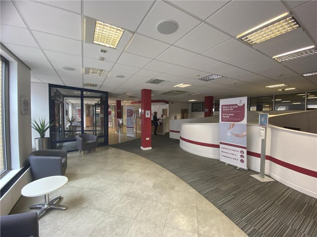 Property photo 3 of 7 Photo 6