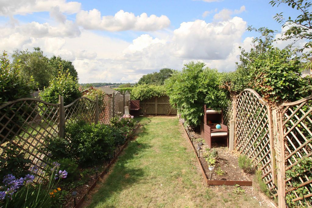 Property photo 2 of 15 Photo 14