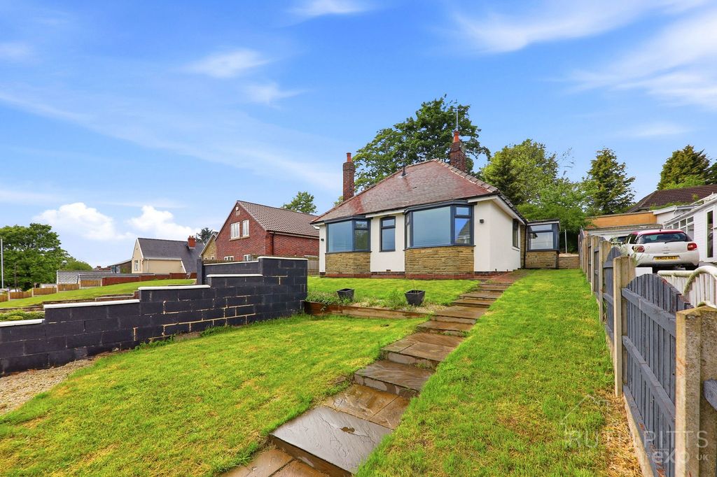 Property photo 1 of 28