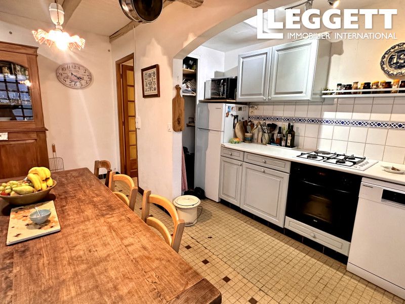 Property photo 3 of 10