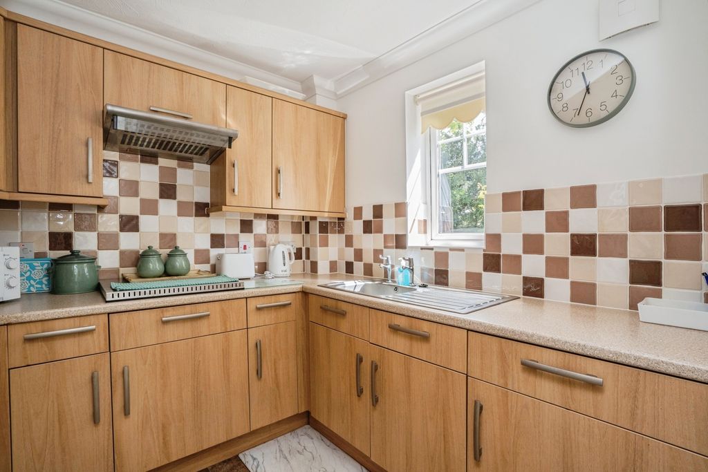 Property photo 2 of 15 Pbox-Img.Jpg