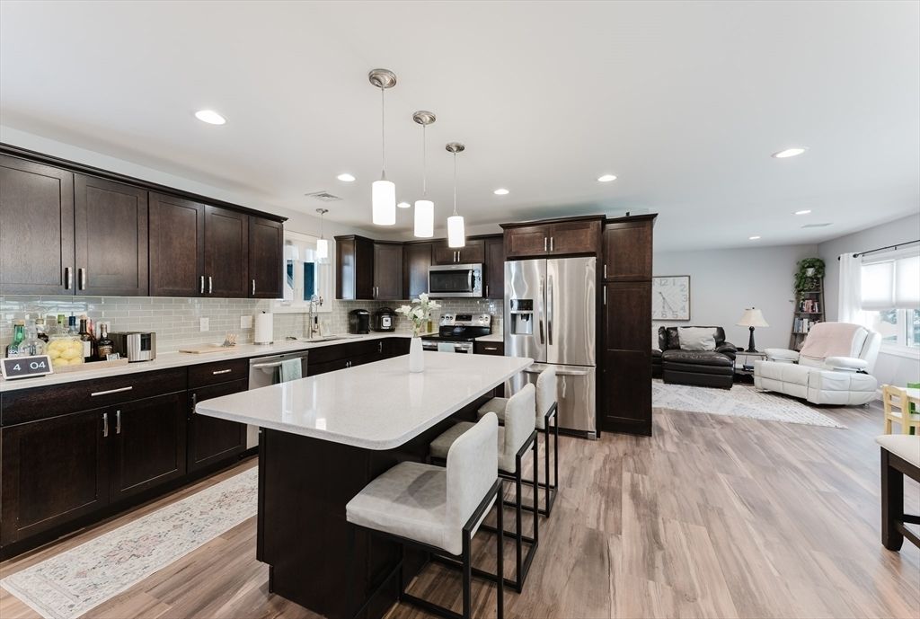 Property photo 3 of 20 <Alttext/>