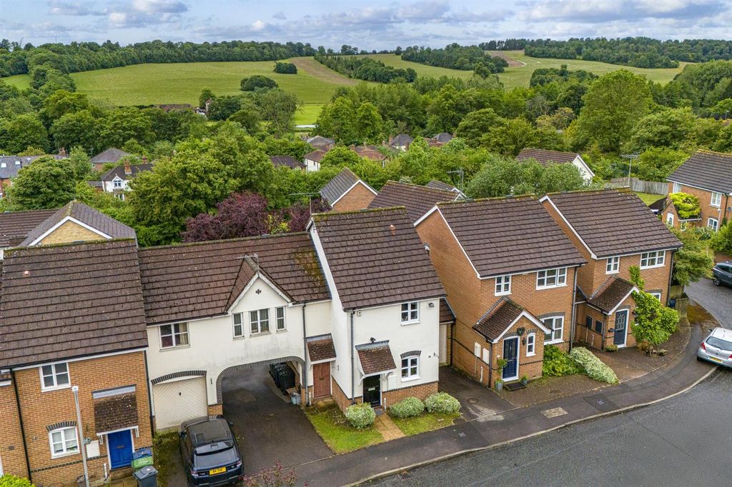 Property photo 1 of 13 Thumbnail_41 Falcon Rise, Hp13 5Jt Drone-2.Jpg
