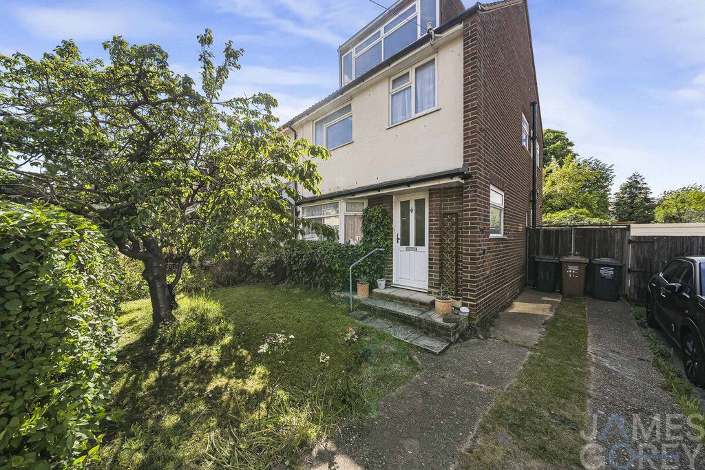 Property photo 1 of 37