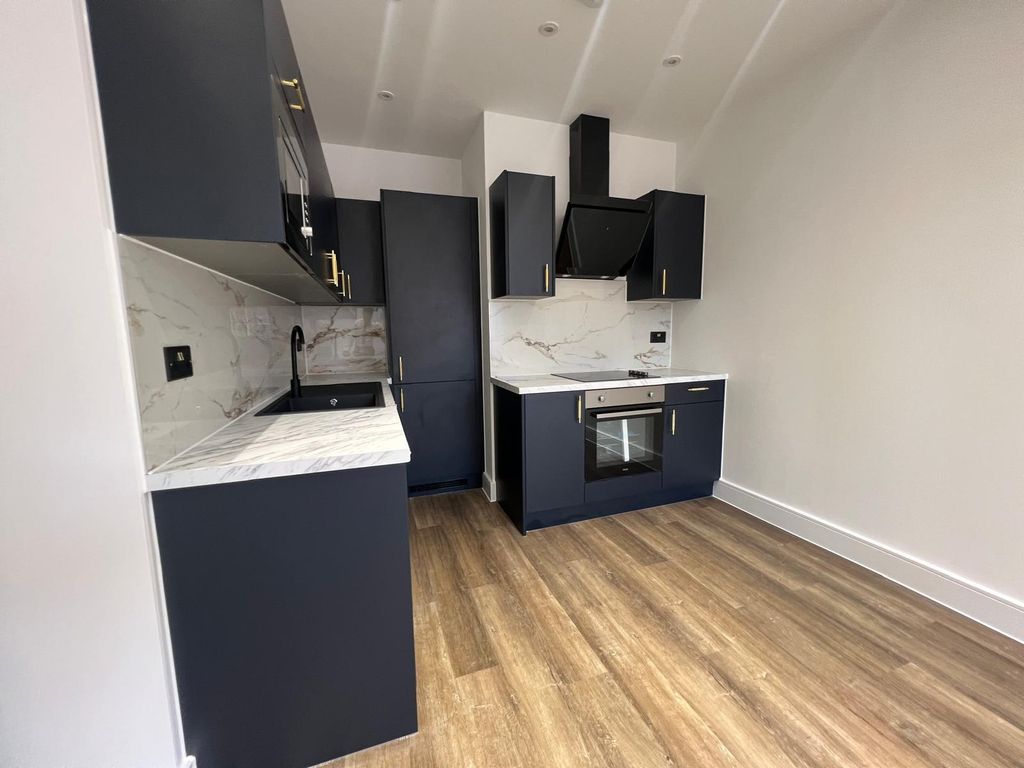 Property photo 3 of 8 View