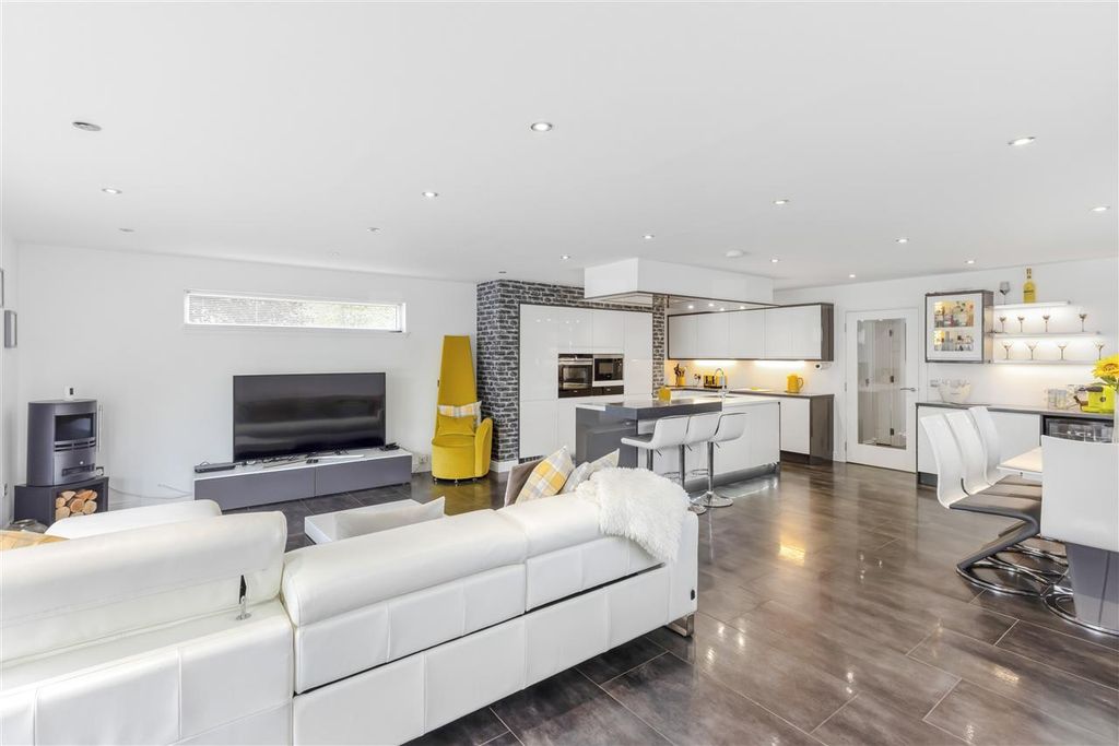 Additional image 6 of 4 bed detached house for saleCalder Road, Bellsquarry, Livingston EH54