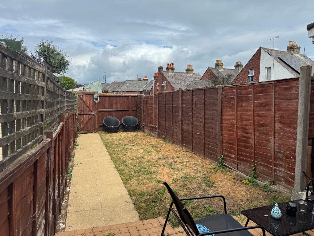 Property photo 3 of 8 Enclosed Garden With Fenced Boundary