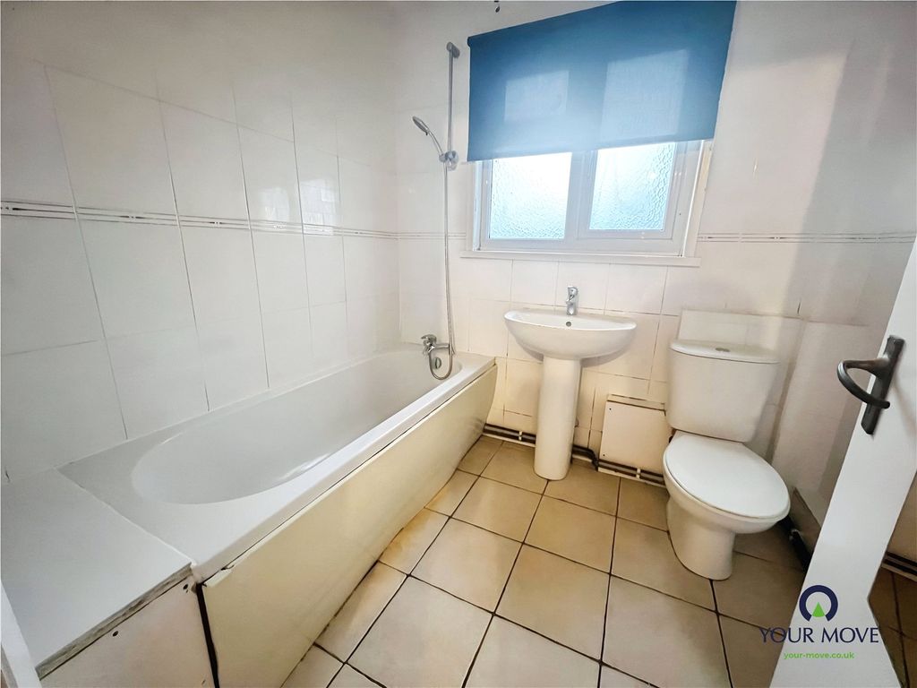 Property photo 3 of 3 Picture No. 07