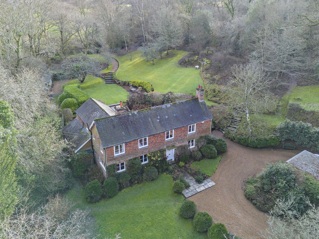 Property photo 3 of 18 Aerial