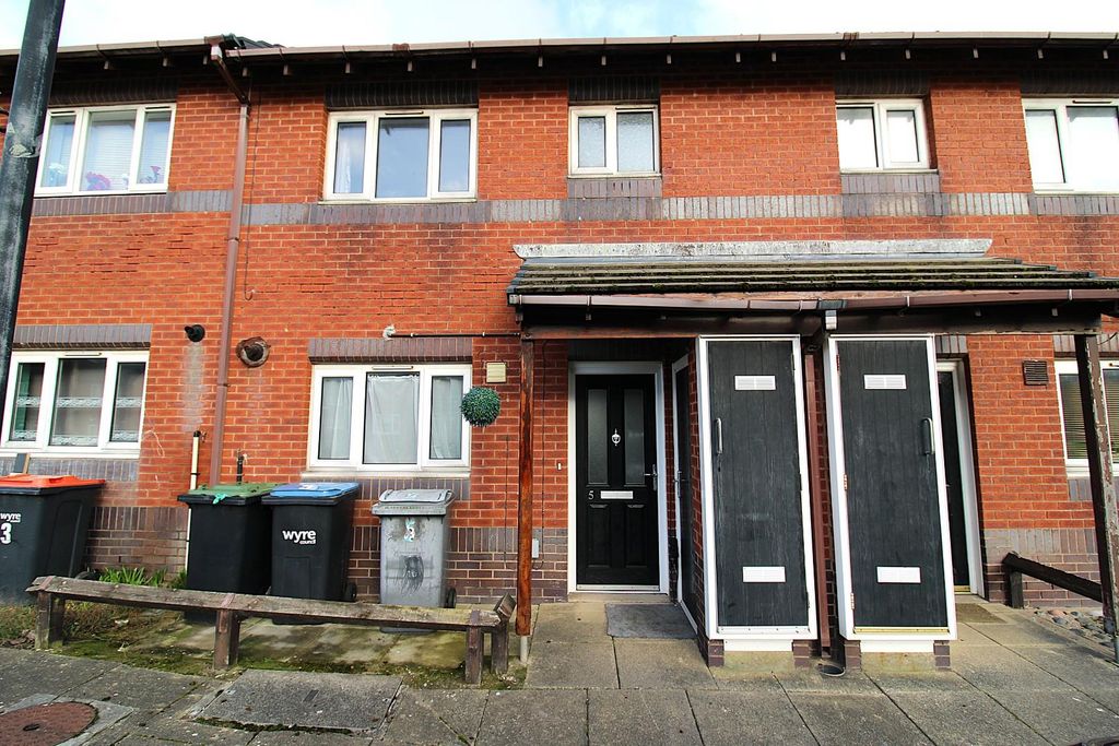 Property photo 1 of 11 Img_2913.Jpg