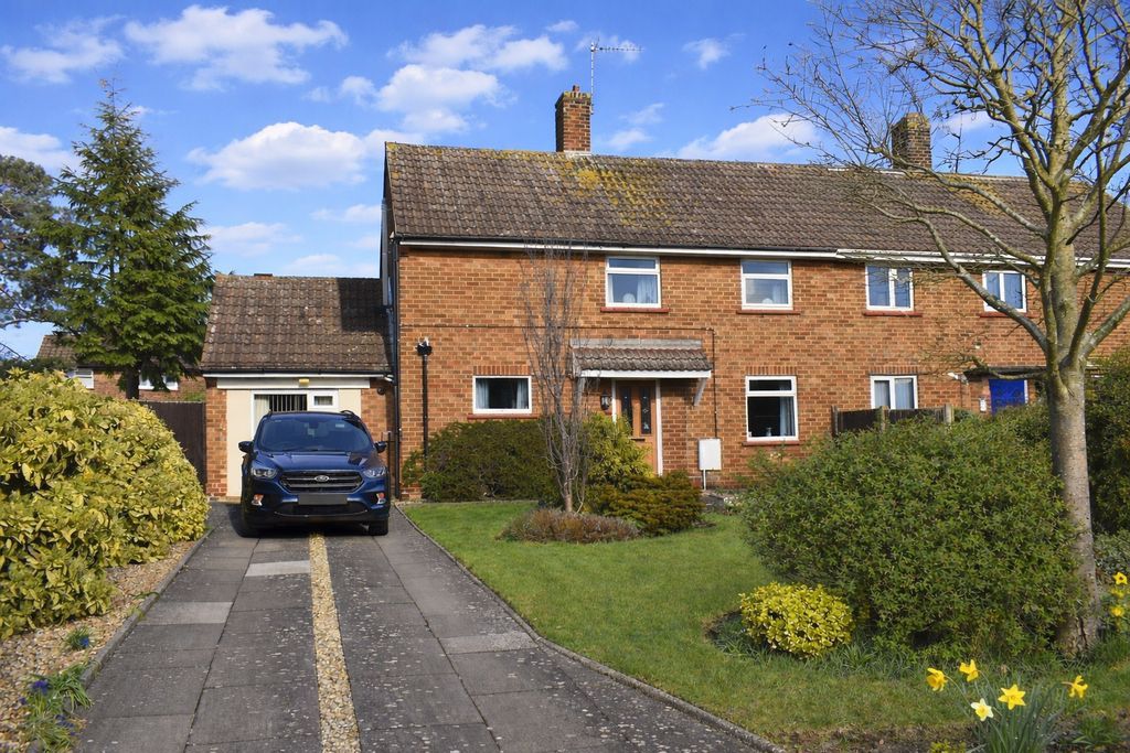 Property photo 1 of 13 Photo 14