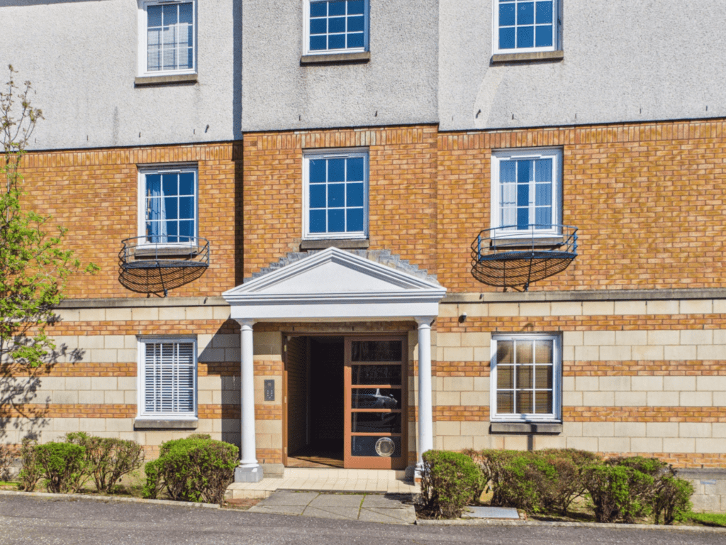 Property photo 3 of 23