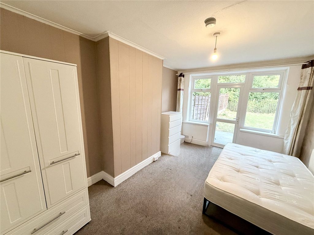 Property photo 2 of 6 Picture No. 08