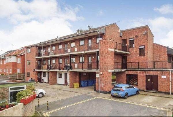 Property photo 1 of 10