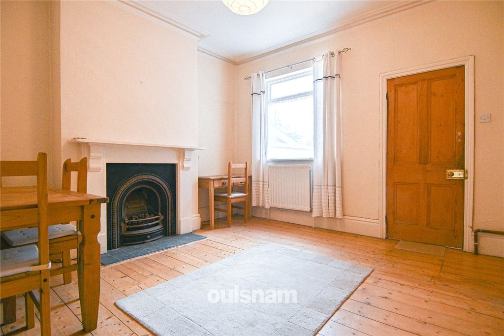 Property photo 3 of 21 Picture No. 19