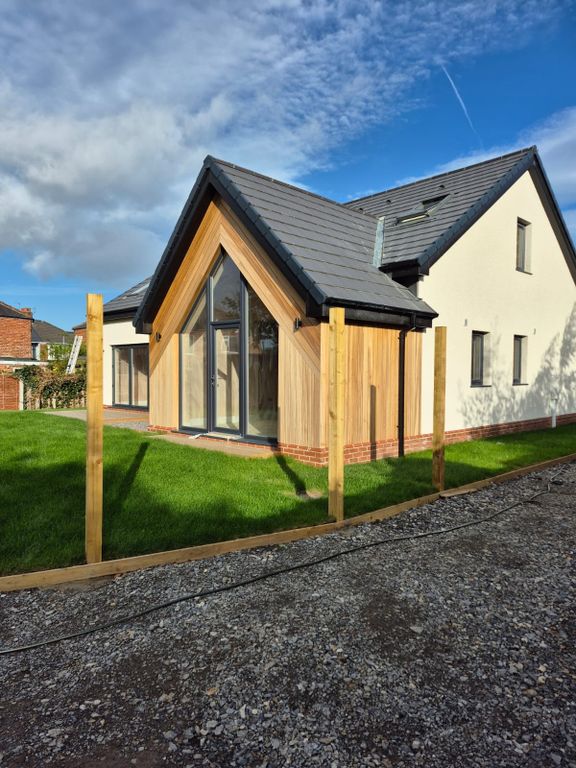 Property photo 2 of 11