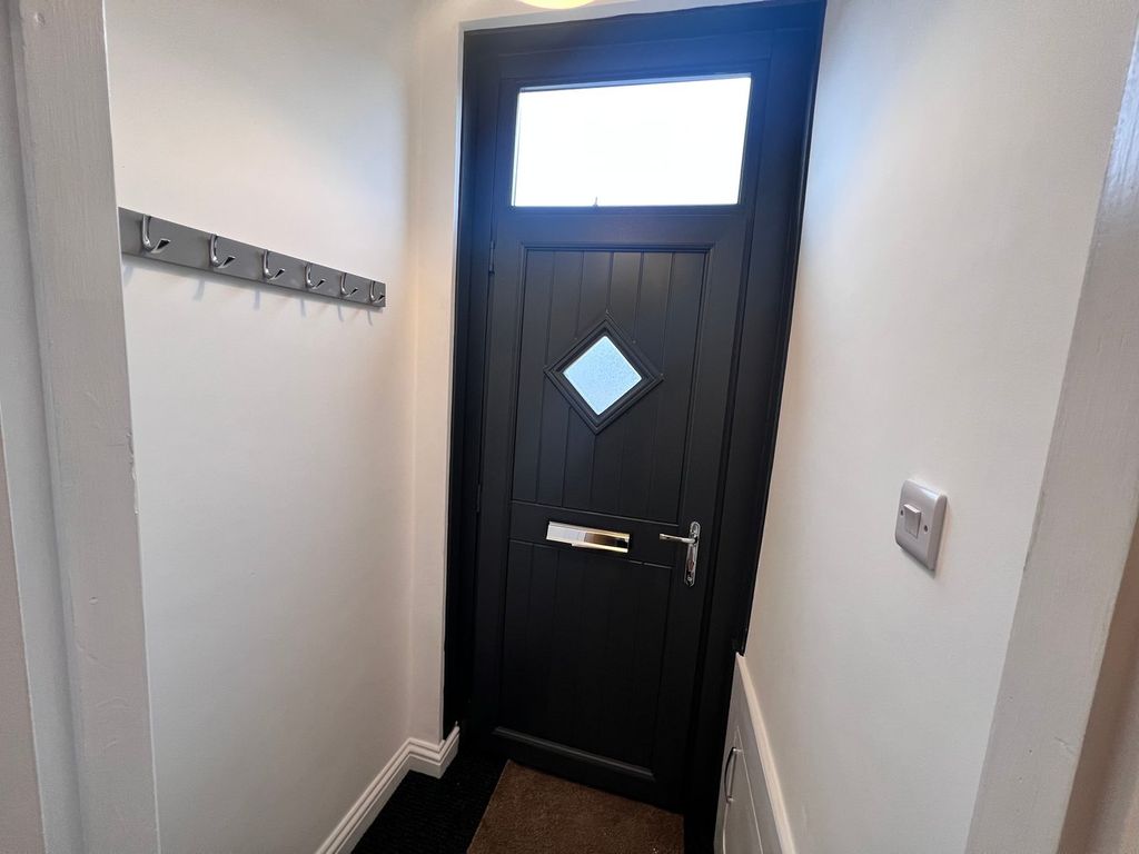 Property photo 3 of 26