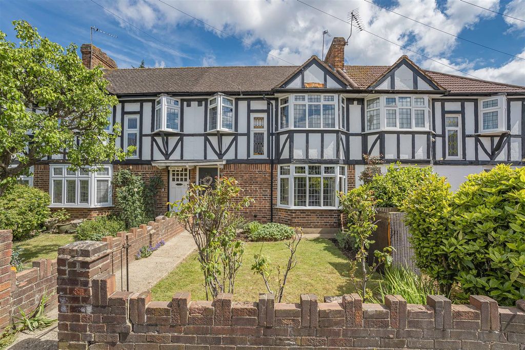 Property photo 1 of 30