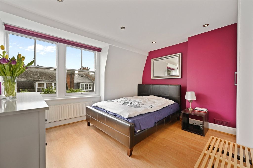 Property photo 3 of 9 Picture No. 02