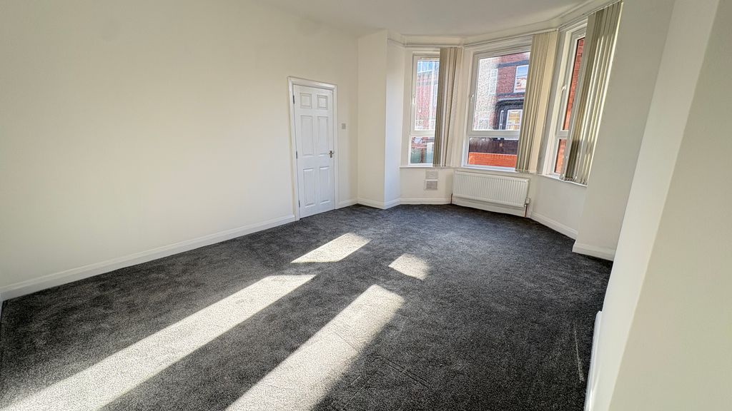 Property photo 2 of 12 Img_2869