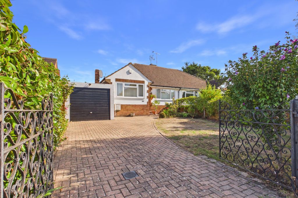 Property photo 1 of 11 Picture No. 18