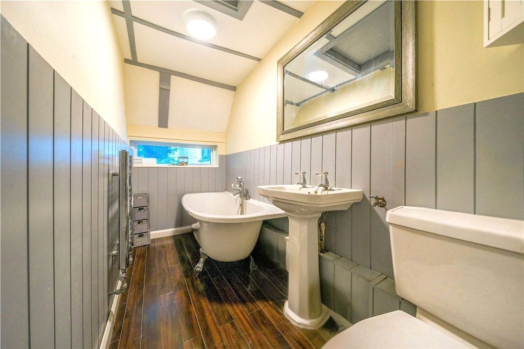 Property photo 2 of 15 Picture No. 22