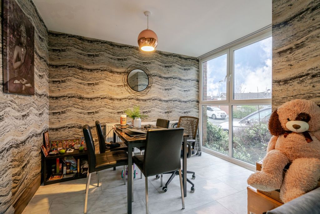 Property photo 2 of 12 Dining Area - Copper Place - Ewemove