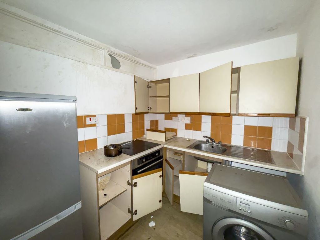 Property photo 2 of 10 Image 2