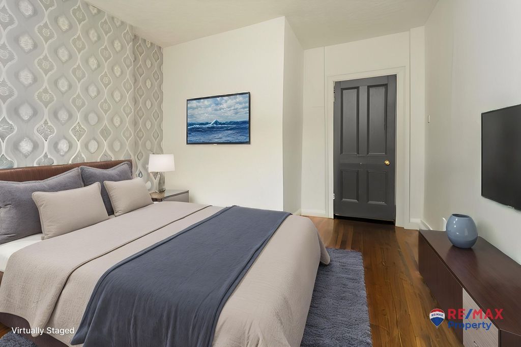 Property photo 3 of 21 Virtually Staged Bedroom