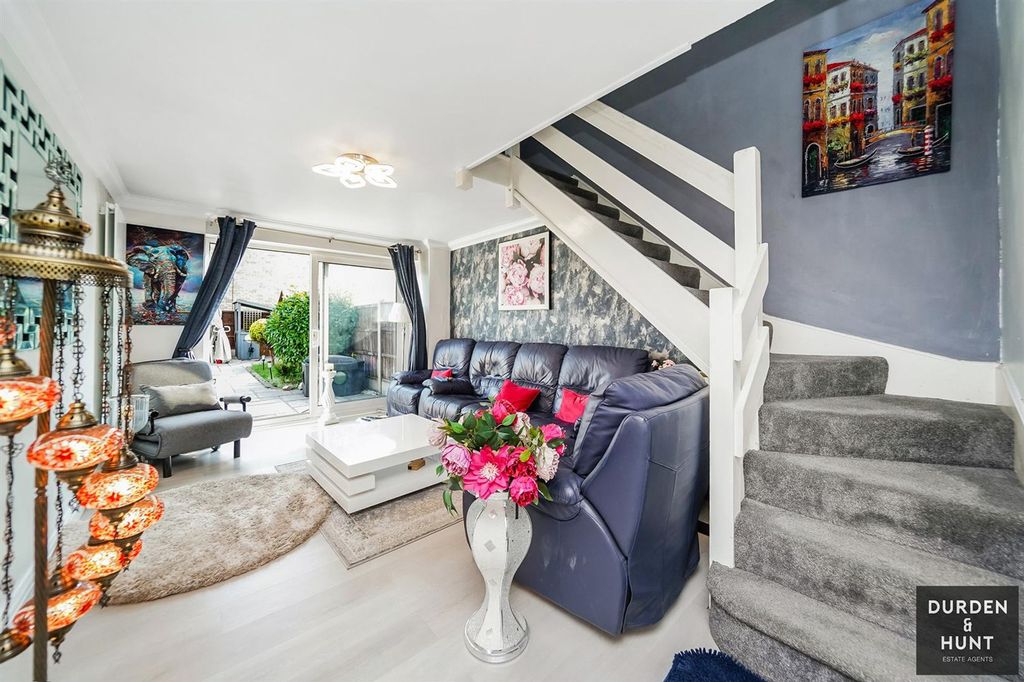 Property photo 2 of 20 Solway013.Jpg