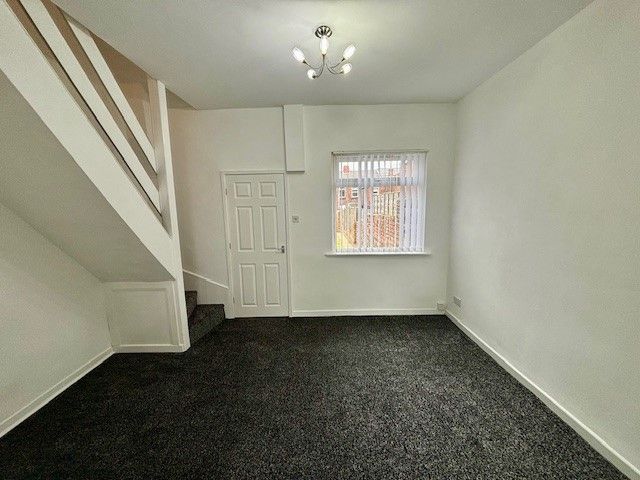 Property photo 3 of 14 4
