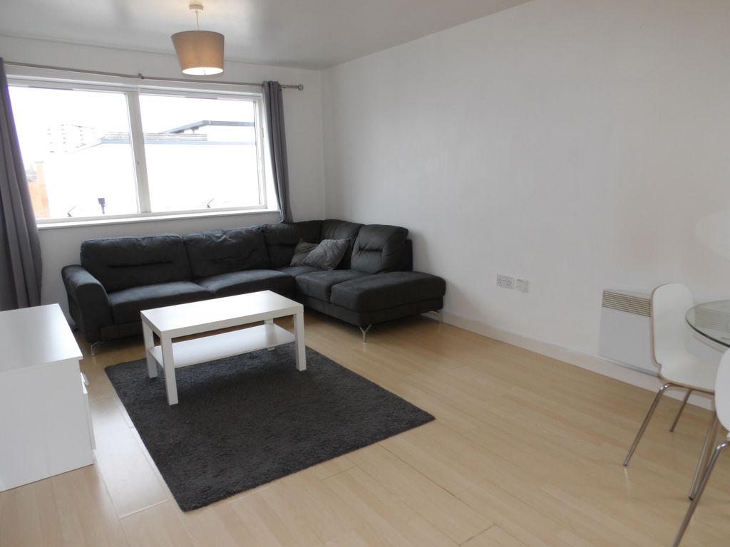 Property photo 1 of 6 Living Area