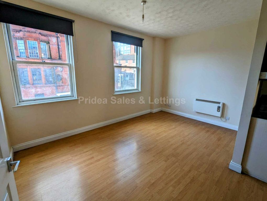 Property photo 3 of 5