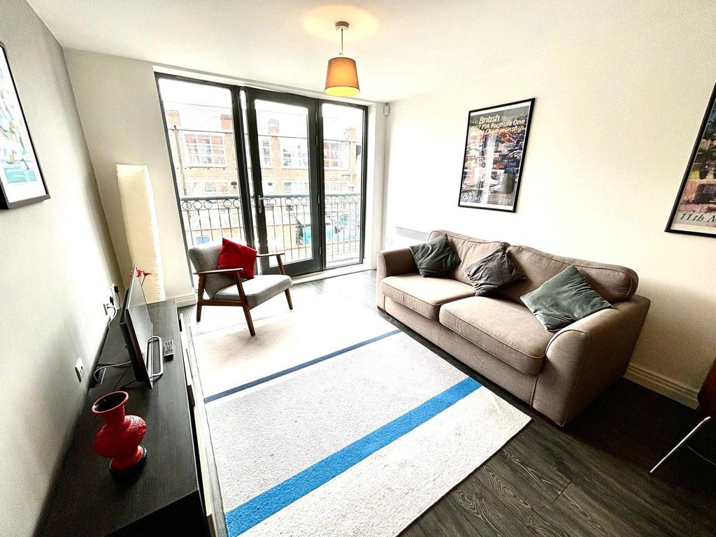 Property photo 1 of 8 Picture No. 14