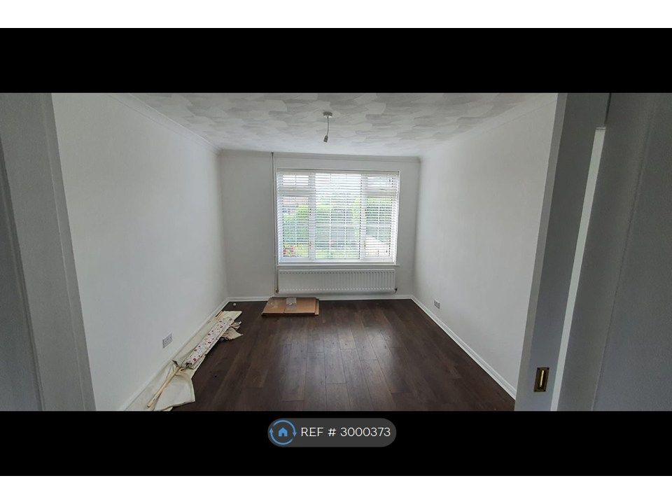 Property photo 2 of 15 Dining Room