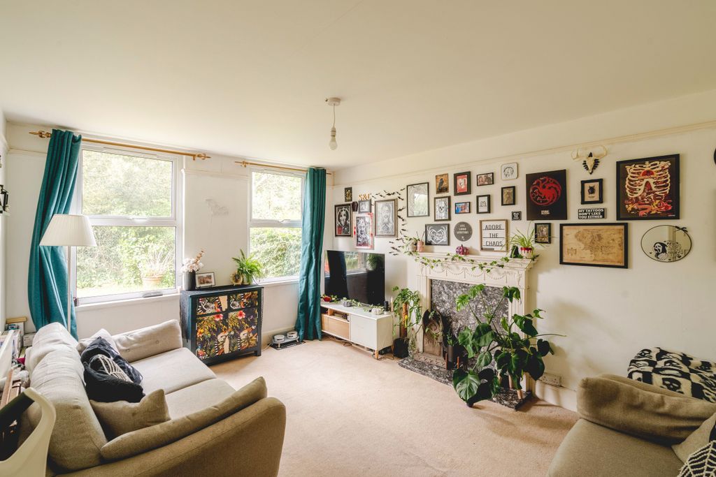 Property photo 1 of 10 Photo 1