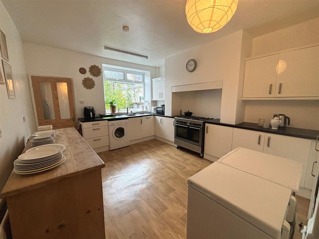 Property photo 3 of 11 Img_0344.Jpg