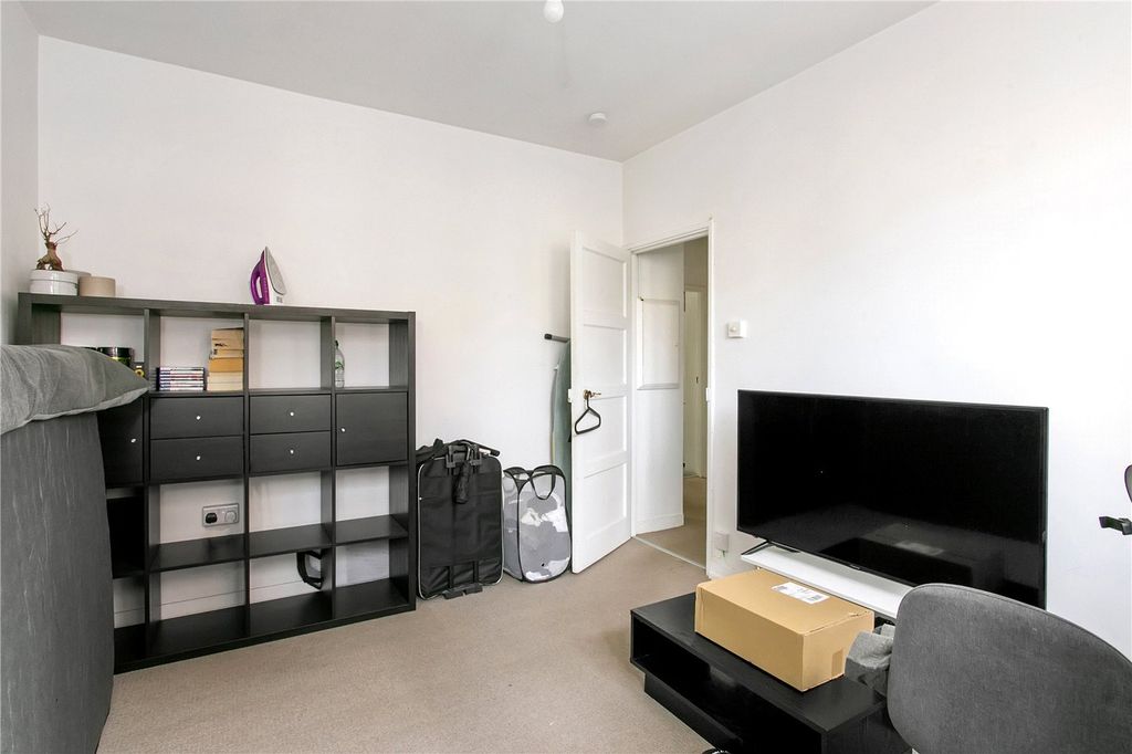 Property photo 3 of 6 Picture No. 07