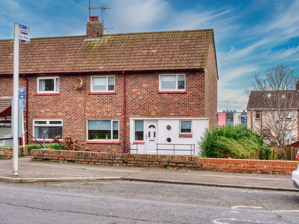Property photo 1 of 13 3 Bedroom Semi Detached Villa