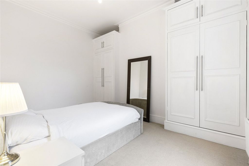 Property photo 3 of 9 Picture No. 10