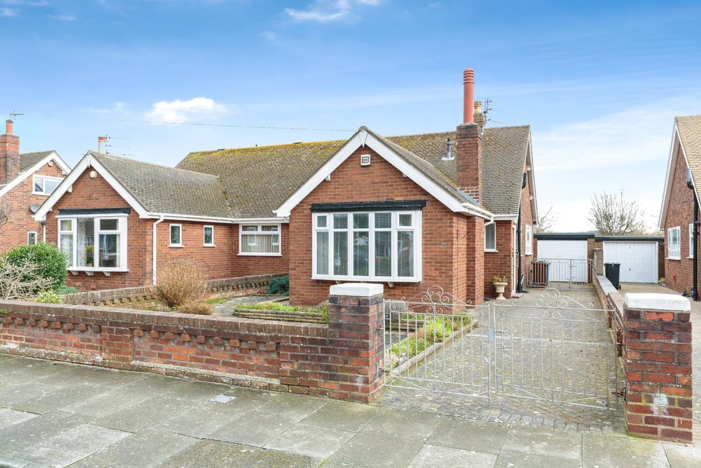 Property photo 1 of 17 Photography