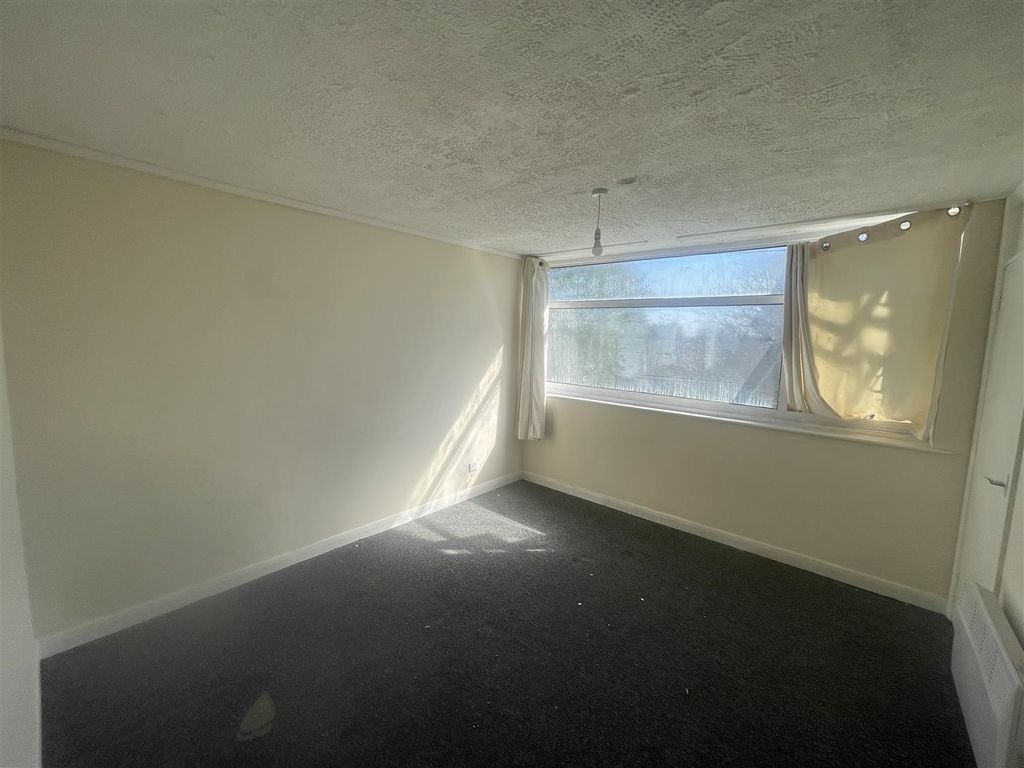 Property photo 2 of 11 Img_7931.Jpg