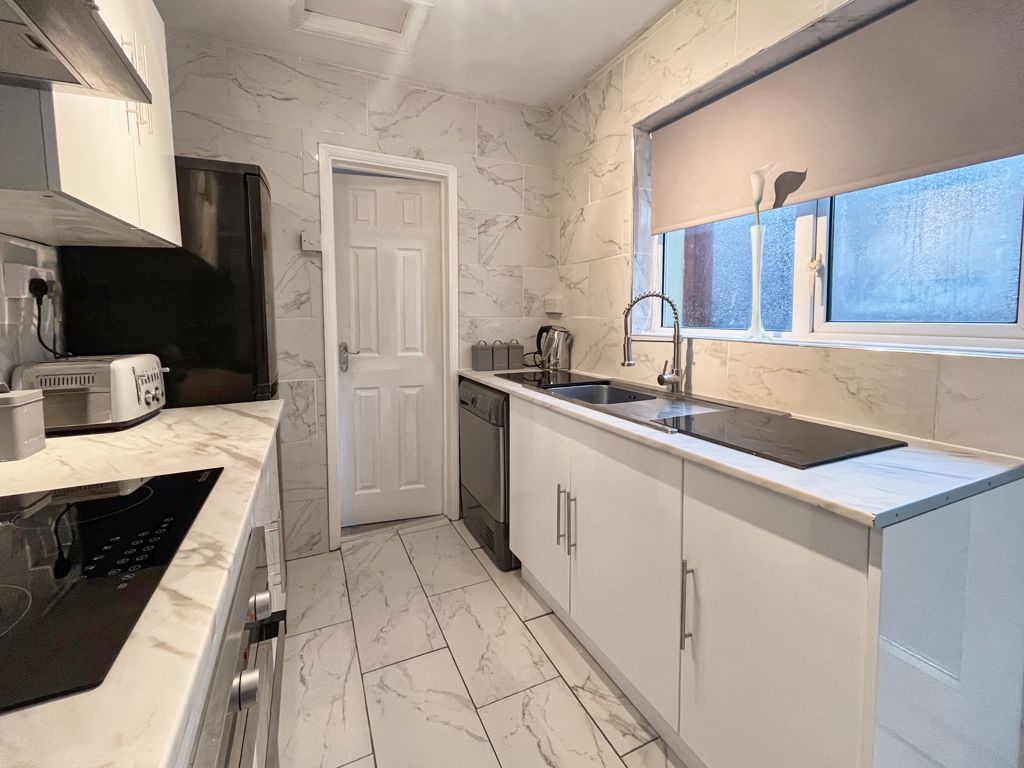 Property photo 3 of 19 Photo 10