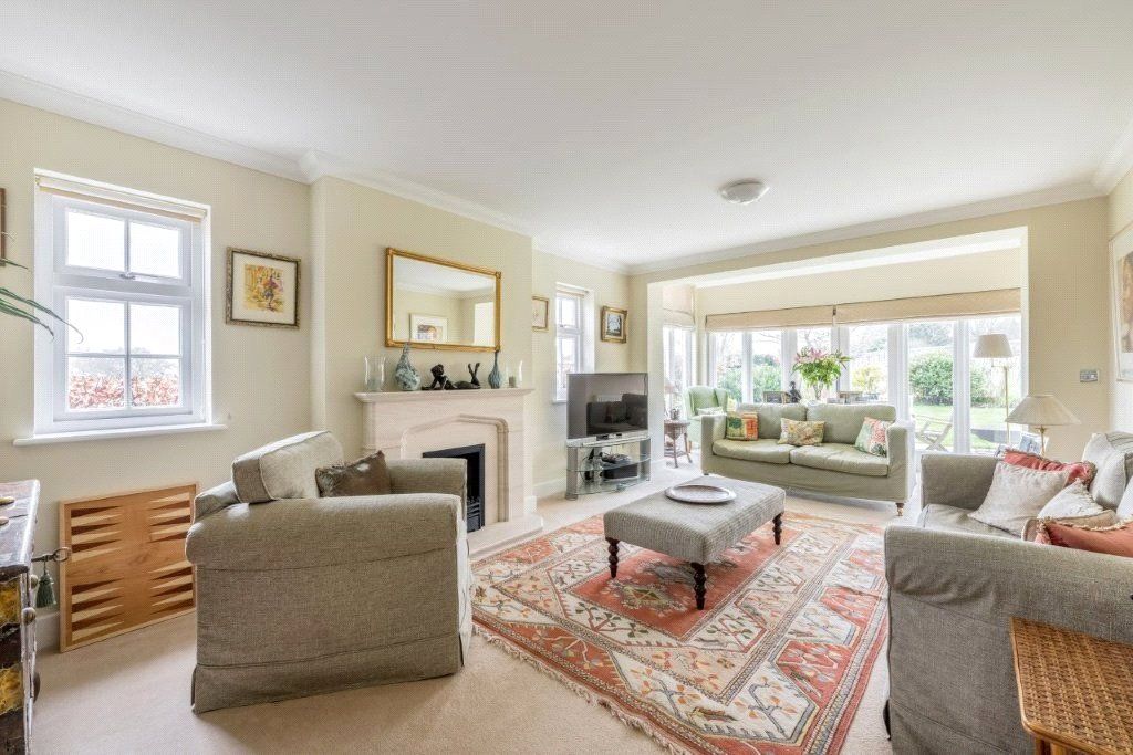 Property photo 2 of 25 Reception 1