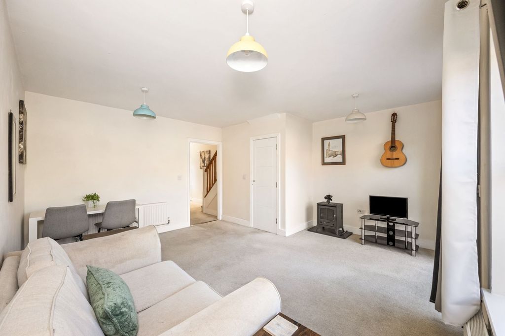 Property photo 3 of 18 Reception Room