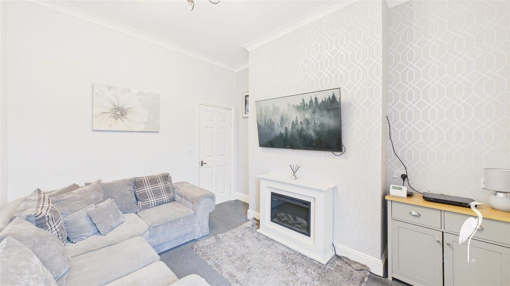 Property photo 2 of 15 Living Room