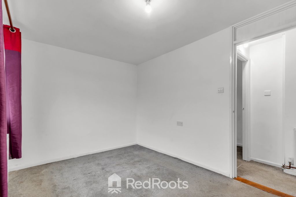 Property photo 3 of 10 2869303